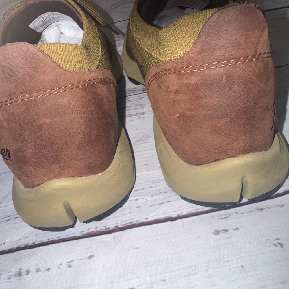 Danner’s Men's Trail Shoes - Picture 5 of 12
